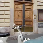 Merulana 2 Ρώμη