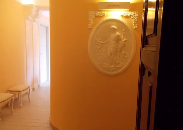 Couette-café Merulana 2 4*