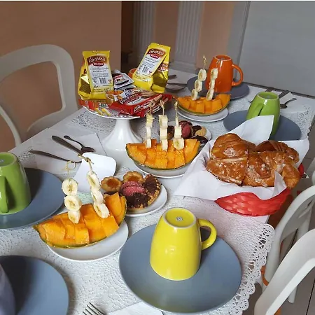 Merulana 2 Bed & Breakfast